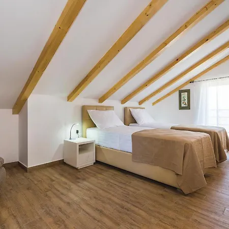 Three-bedroom In * Sibenik