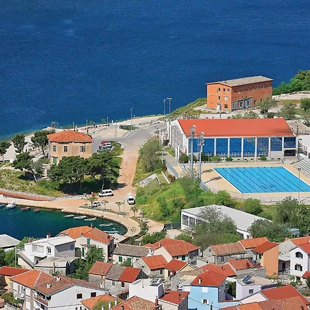 Three-bedroom In