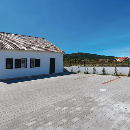 Three-bedroom In * Sibenik