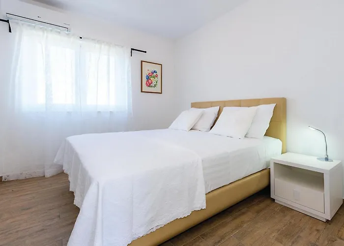 Дом отдыха Three-bedroom In