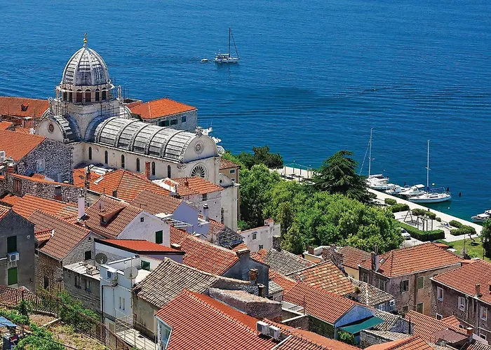 Three-bedroom In בית נופש
