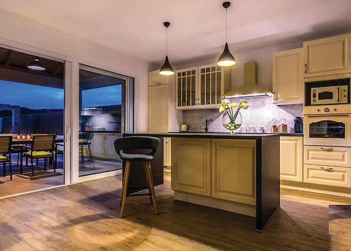 בית נופש Three-bedroom In