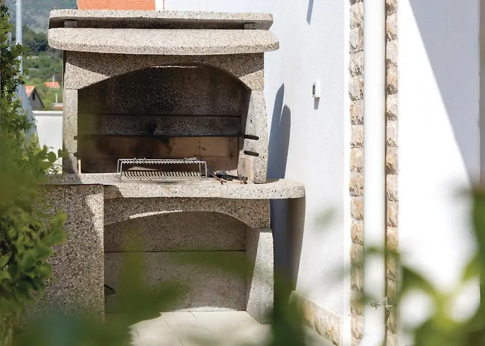 בית נופש Three-bedroom In